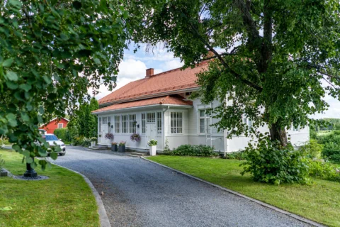 Upean kartanon maalaus