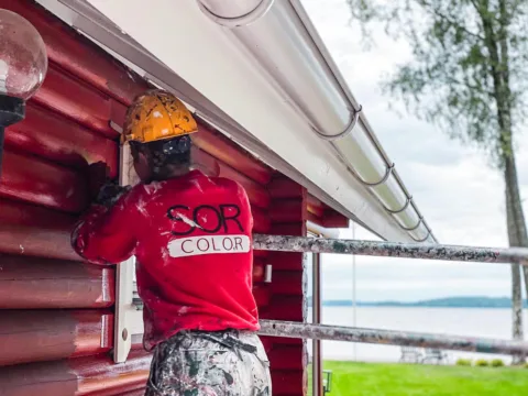 maalarimaalaa punaista mökkiä