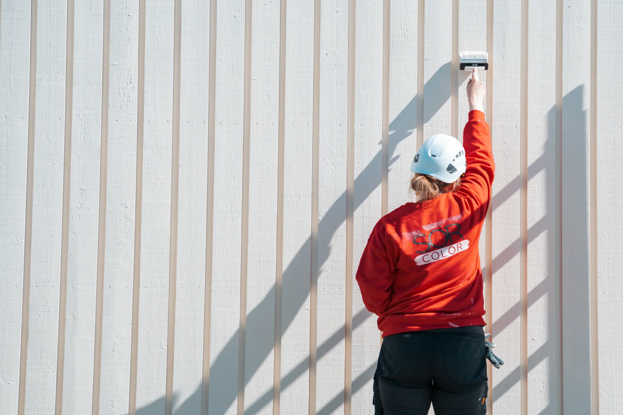 Julkisivujen maalaus. Sorcolor