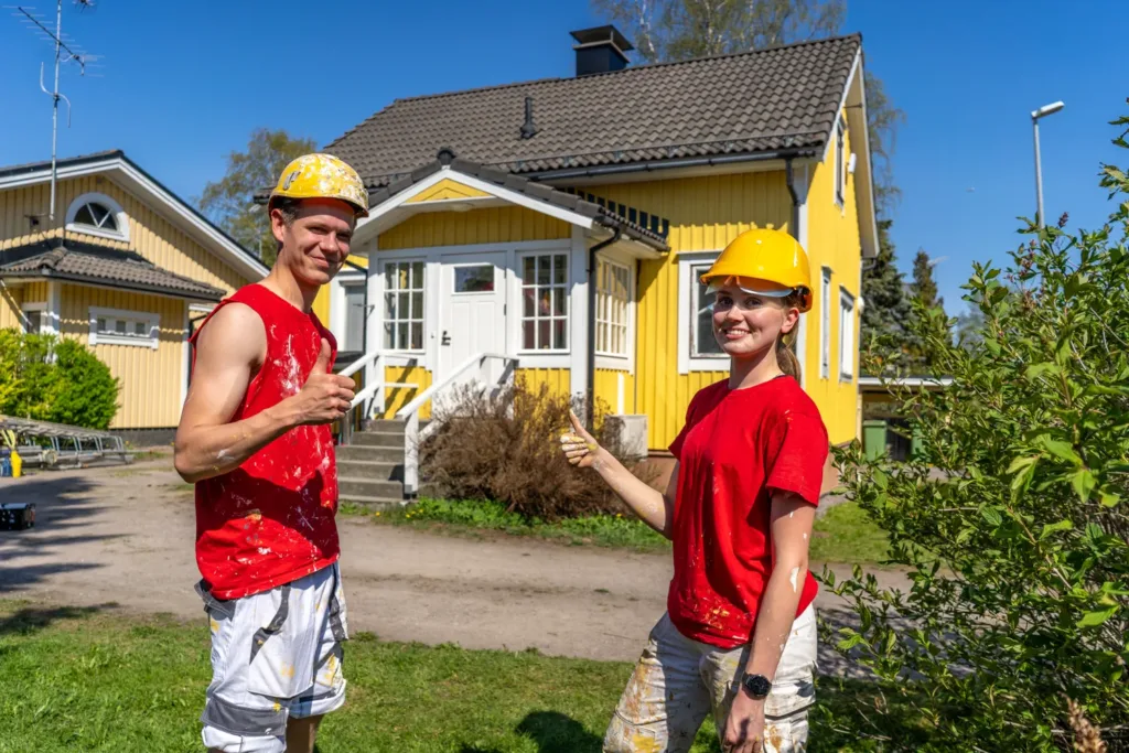 Sorcolor puutalon maalaus